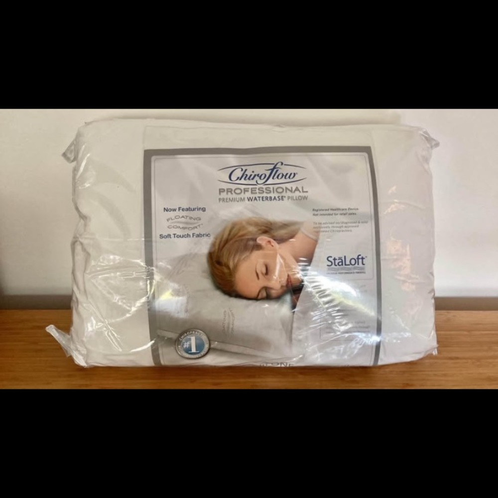 Professional Premium Waterbase Pillow - White